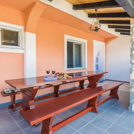 ヴィラ Neno Donji Zemunik