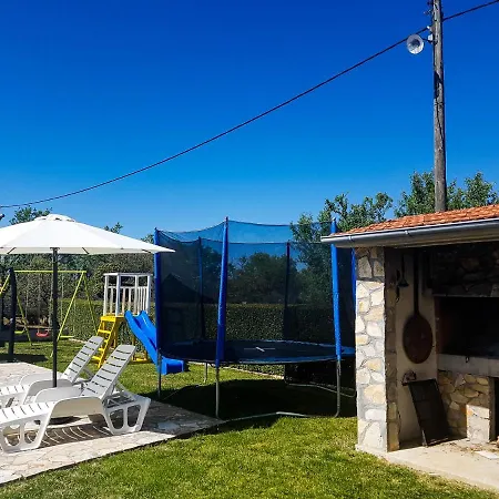Neno Villa Donji Zemunik